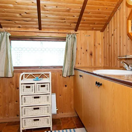 Vakantiehuis 6 Person In Bjert *